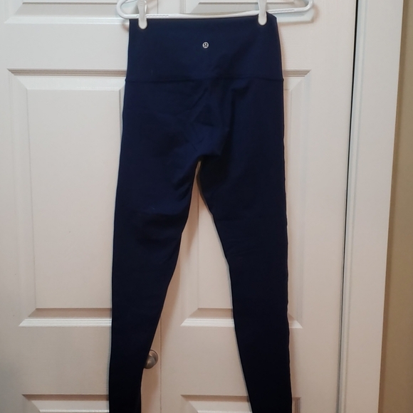 Lululemon Criss Cross Mesh Pants - Picture 3 of 5